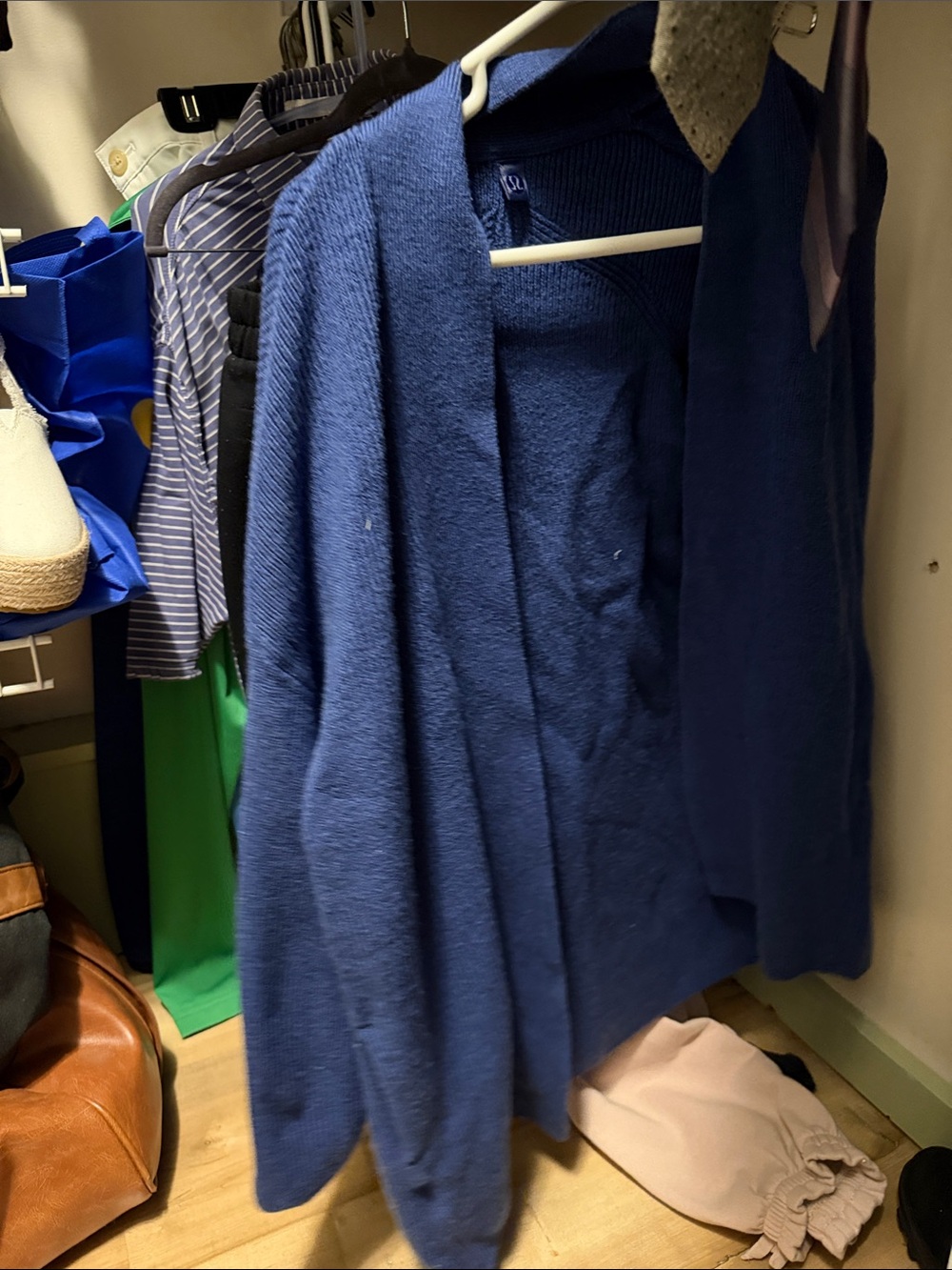 Lululemon women’s Blue Open-Front Sweater Cardigan